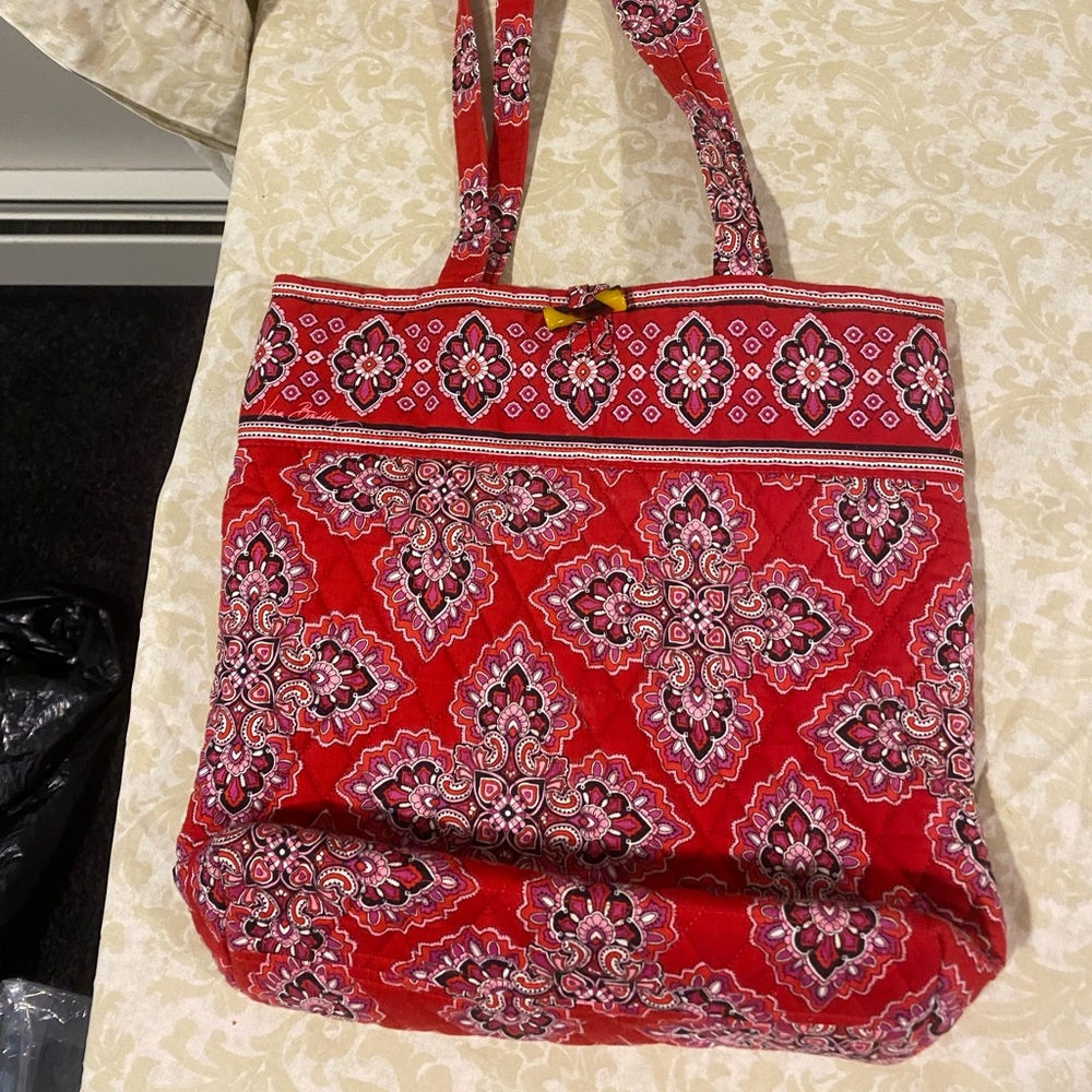 Vera Bradley red toggle tote bag